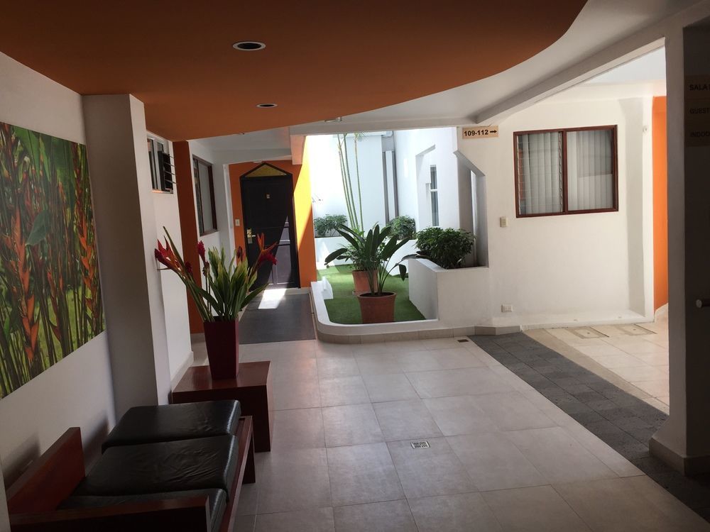 Hotel Residence Inn Suites Cristina San Jose  Exterior photo